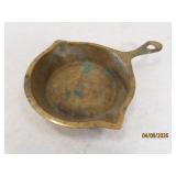 unusual Antique Mini 5.5' Solid Brass Skillet ash