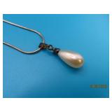 Sterling 24' Necklace w PearlType Teardrop Pend 7g