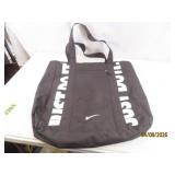 JUST DO IT Nike Carryall 18' Bag