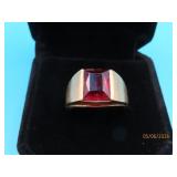 10kt Mens sz9.25 Red Stone Ring 5g