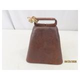 Antique 4' Loud Metal CowType Bell