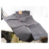 (2) vtg LEVI'S 36x34 dark Denim Jeans mod550
