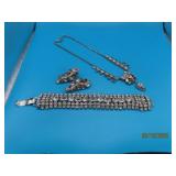 4pc Costume Rhinestone Jewelry Set