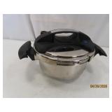 Pro 3L Surgical Steel Pressure Cooker 10'x4'
