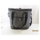 17' IGLOO MaxCold Soft Gray Cooler