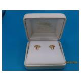 10kt Black Hills Gold Leaf Earrings boxed 0.6g