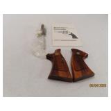 S&W Wood Pistol Grips