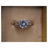 Sterling CenterCZ Clustered sz7 Ring 6.3g