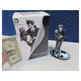 DC Black/White THE JOKER LtdEd Statue MINT