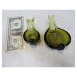 2pc Glass Bird Unique Smoke Pipe Holders? Hmmmm