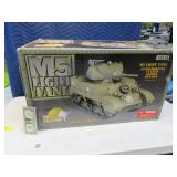 1:6 Scale M5 Light Tank ULTIMATE SOLDIER Toy EXC