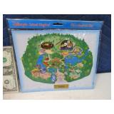 Disney ANIMAL KINGDOM Pin Set w/ Map MINT