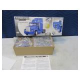 Mint TESTORs BIG RIGS FreightLiner 1:28 Diecast $$