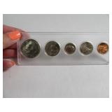 Lot (38) Rolls UNC 1990