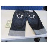 TRUE RELIGION womens29 CapriStyle Denim Shorts