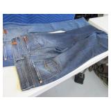 Lot (2) womens28/29 7ManKind/JOE