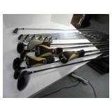 RAM AXIAL Mens RH Hybrid/Iron Golf Club Set