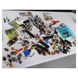LEGO Asst Large LOT Mini Figures & Parts~Pieces