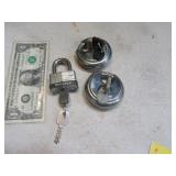Lot (3) Locks Cylinder~Regular Padlock