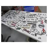 Table FULL Car/Truck Vehicle Emblems Names Modern