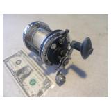 Large OLYMPIC Dolphin614 Open Face Fishing Reel