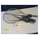 Frabill 16" Aluminum Fishing Net QuickFold Handle