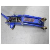 Hydraulic Floor Jack Blue 2ton?