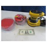 DeWalt Round Orbital Finish Sander w/ BIG LOT Papr