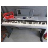 YAMAHA DGX520 Portable Grand Piano NICE $$
