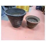 Lot (2) Outdoor Planter~Flower Pots