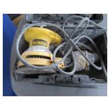 DeWalt Orbital Handheld FInish Sander