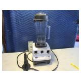Vita Mix 5000 Blender~Mixer EXC