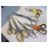 Lot (6) Scissors