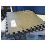 8pcs 24" Rubber interlock Floor Mat