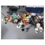 Big LOT Halloween Decorations & Decor Items (25+)