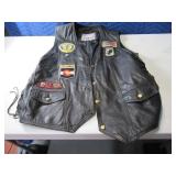 Vintage sz48 Leather Biker Vest w/ Patches HarleyE