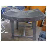 Cute Metal 15" Vanity Type Stool