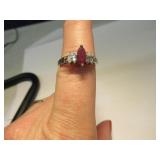 .925 Pretty sz8 Ring w/ Red~Bling Stones