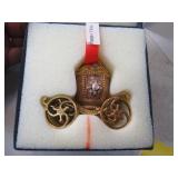 Neat 3" Egg Mini Carriage Collectible