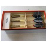 Vintage CLYDA Blue 3pc Feather Dart Set EXC