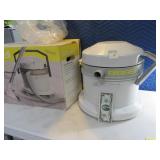 New BISSELL Deep Cleaning Shampoo Cleaner Machine