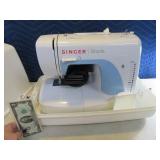SINGER "Simple" Sewing Machine w/ Hard StorageCase