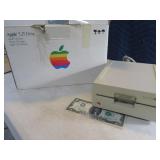 Vintage APPLE Computer 5.25" Drive