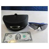 OAKLEY Blue/White Frame Sunglasses w/ case