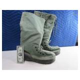 Vtg MILITARY XTreme Cold Weather Boots XL