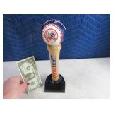 Beer Tap: NewYork Yankees MLB Real Baseball Topper