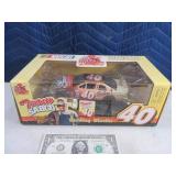 DieCast: JOHN WAYNE Sabco #40 RacingChamps EXC