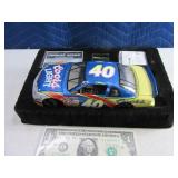 TeamCaliber DieCast #40 Coors Light w/ Paperwork