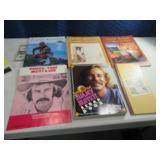 Lot(6) Buffett Themed Books & Songbooks *end lot*