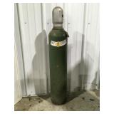 Oxygen compressed tank full 31" tall